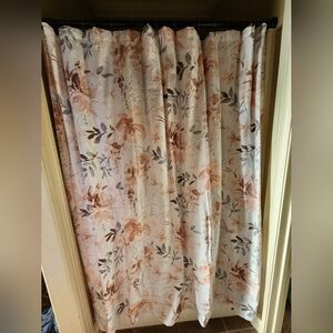 CROSCILL FLORAL SHOWER CURTAIN